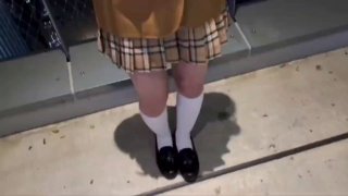 第一次的住宿约会是牵着手，接吻笑之后忘记时间互相缠绕的浓密性爱 三崎なな